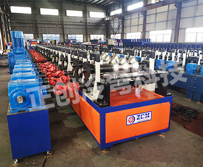 三波護欄板生產(chǎn)線 廠家直銷